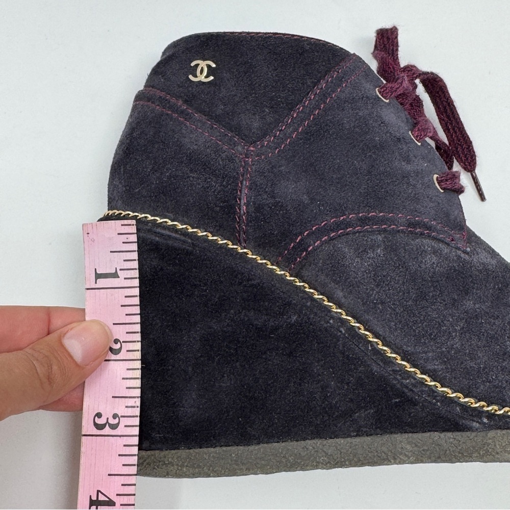 CHANEL Wedge Suede Burgundy Wedge Boots - Picture 11 of 16